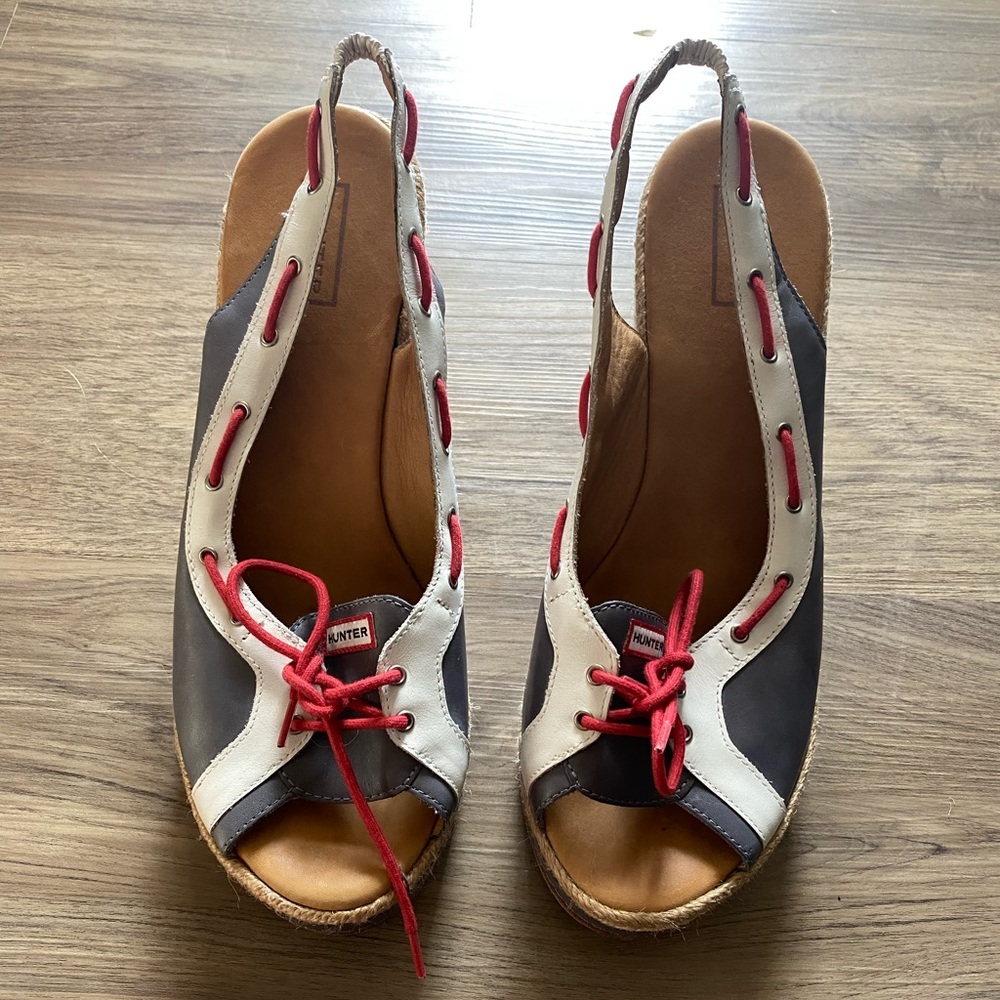 Hunter wedge shoes